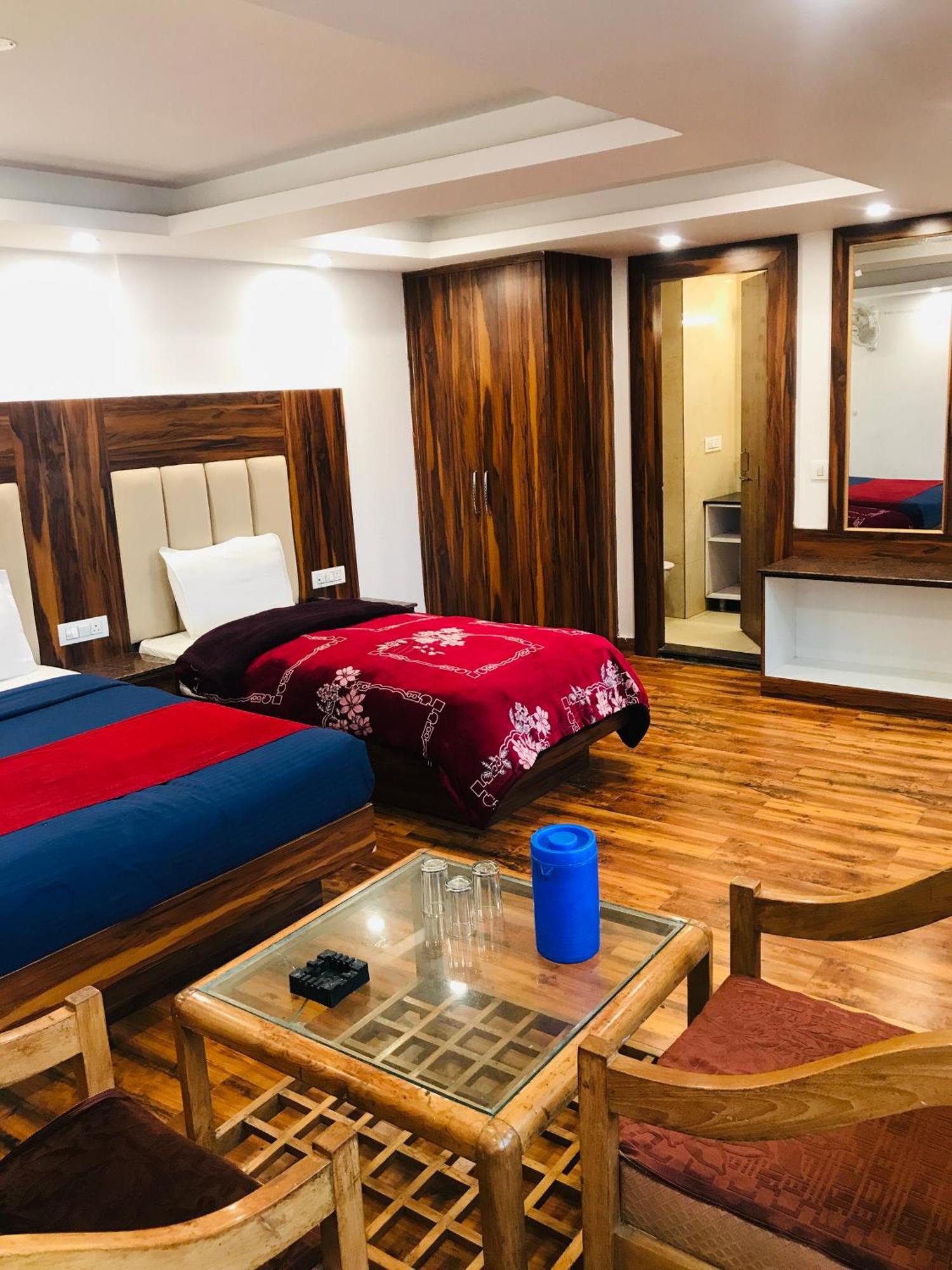 Castle View Hotel Mussoorie Exterior photo