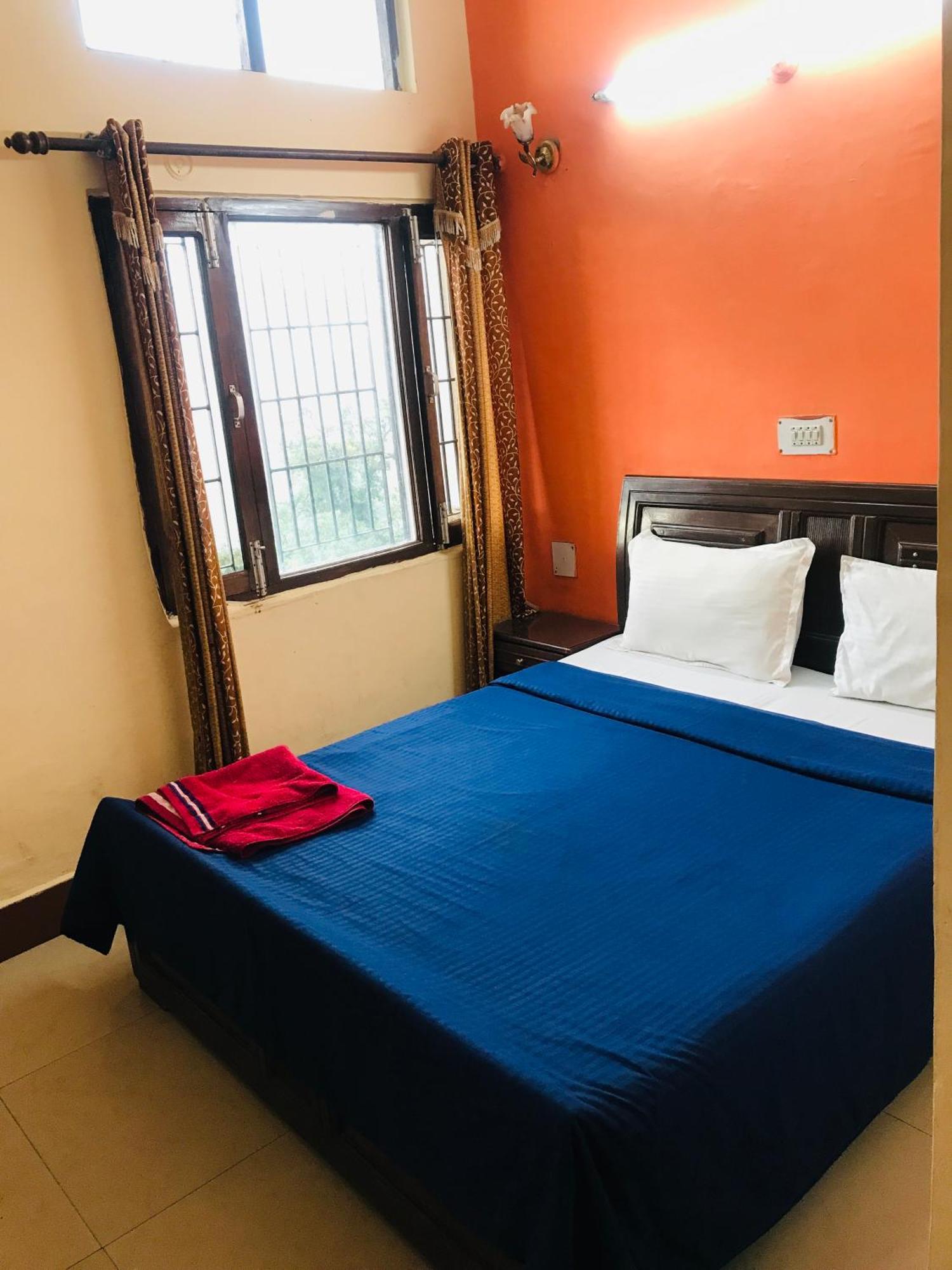 Castle View Hotel Mussoorie Exterior photo