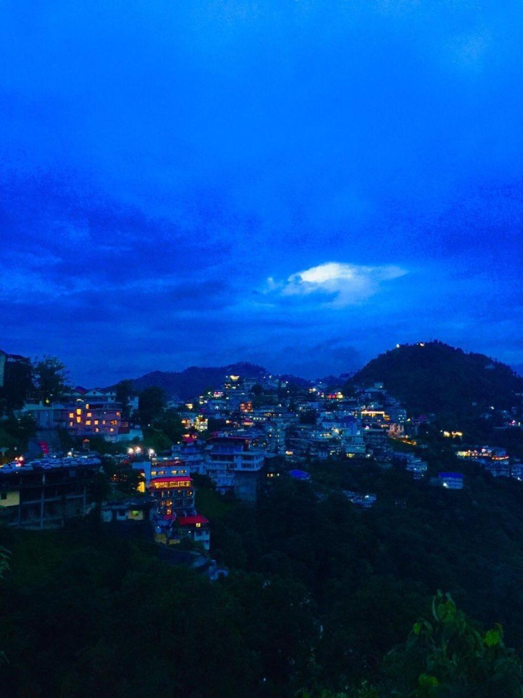 Castle View Hotel Mussoorie Exterior photo